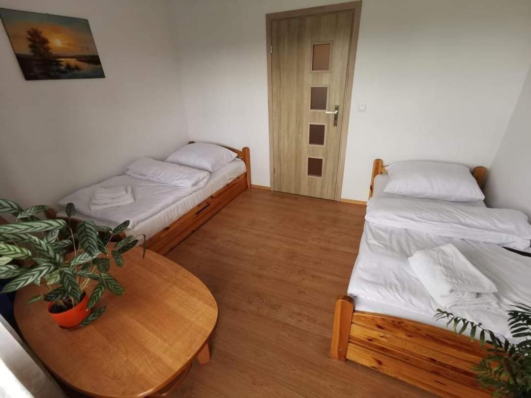 Pokoje Goscinne U Marysi Nowy Sącz Εξωτερικό φωτογραφία